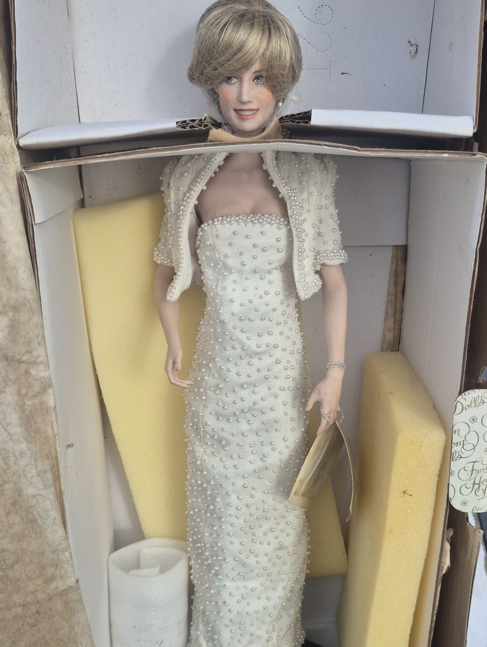 Ashton Drake Princess Of Whales Dianna Porcelain Doll